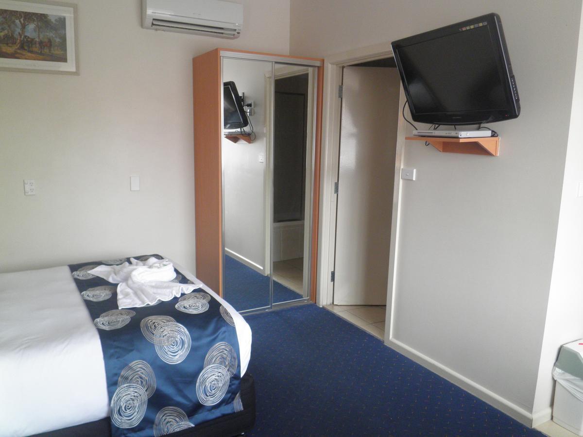 Poet'S Recall Motel Gundagai Eksteriør billede
