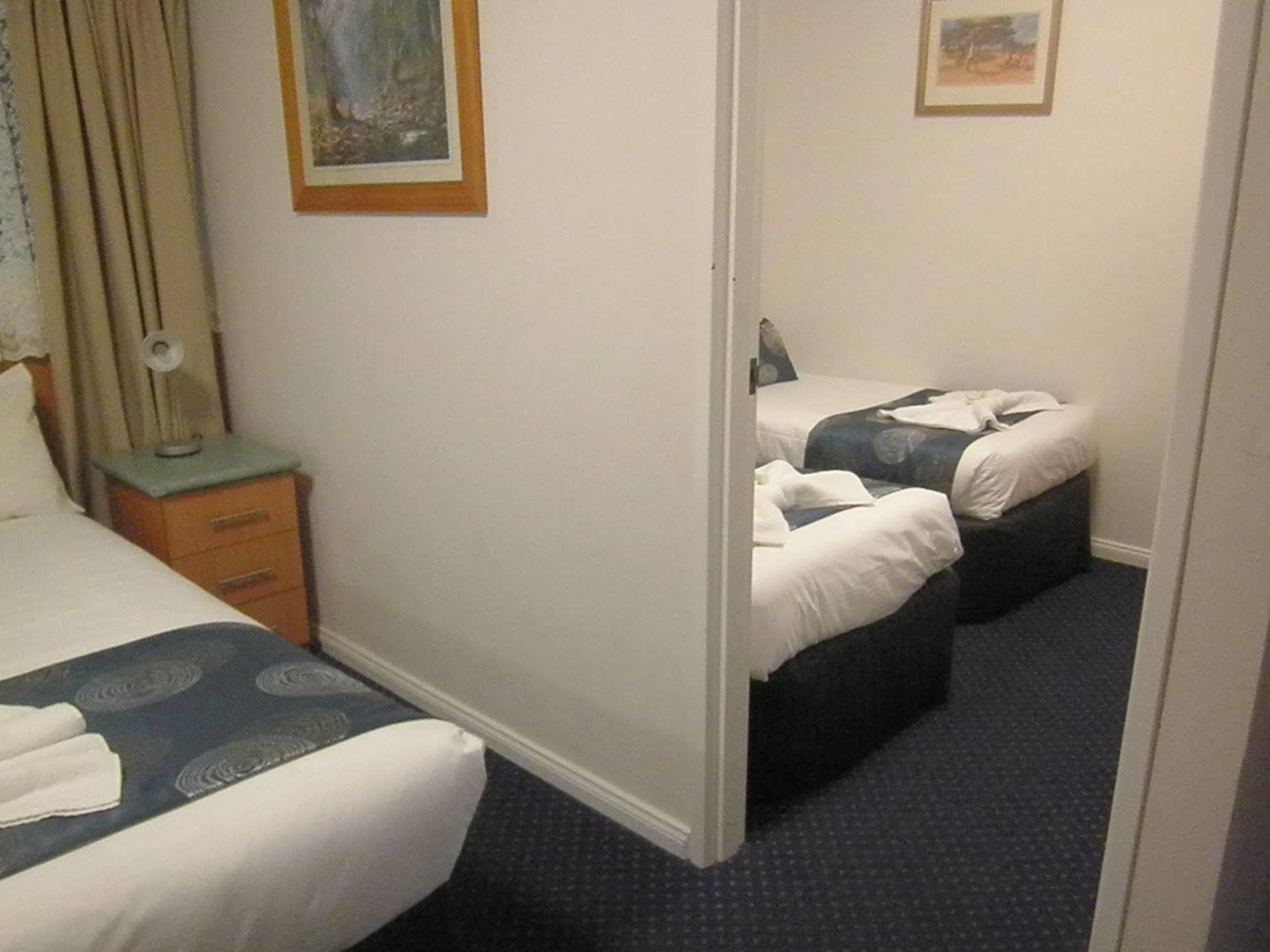 Poet'S Recall Motel Gundagai Eksteriør billede